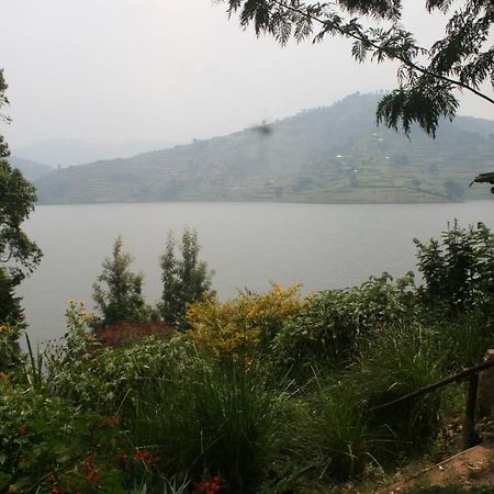 Amasiko Homestay Lake Bunyonyi Kabale Extérieur photo